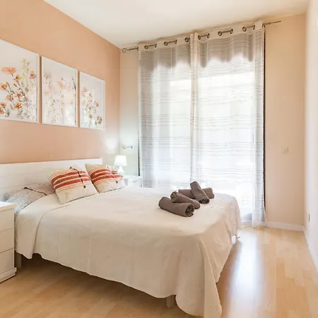 Apartament Charming Garden En 