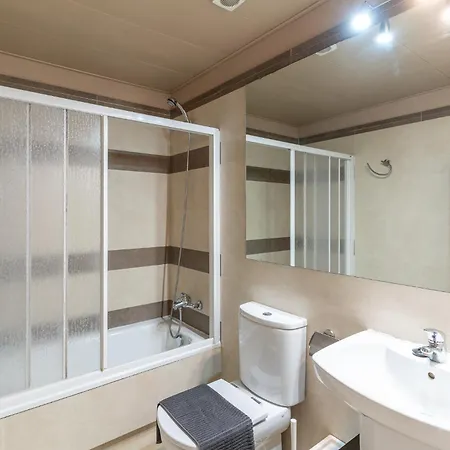 דירה Charming Garden En 